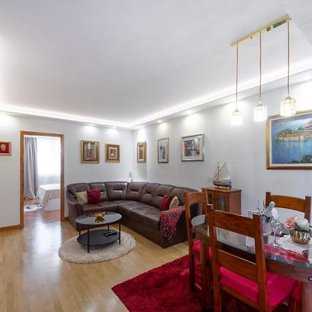 Apartment One , Sea View , Free Parking Dubrownik Zewnętrze zdjęcie