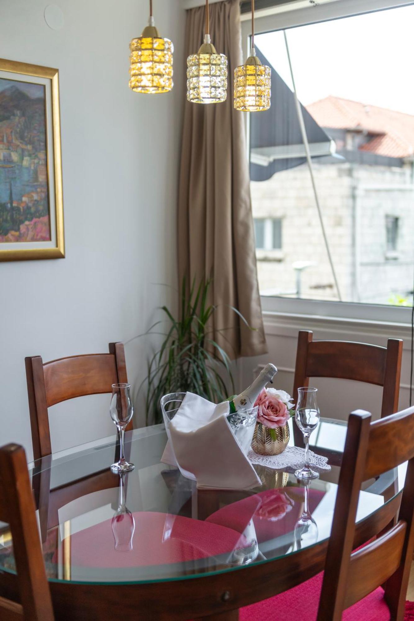 Apartment One , Sea View , Free Parking Dubrownik Zewnętrze zdjęcie