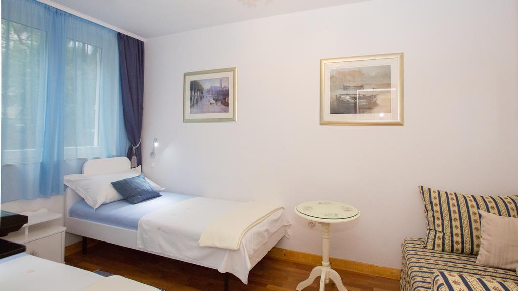 Apartment One , Sea View , Free Parking Dubrownik Zewnętrze zdjęcie